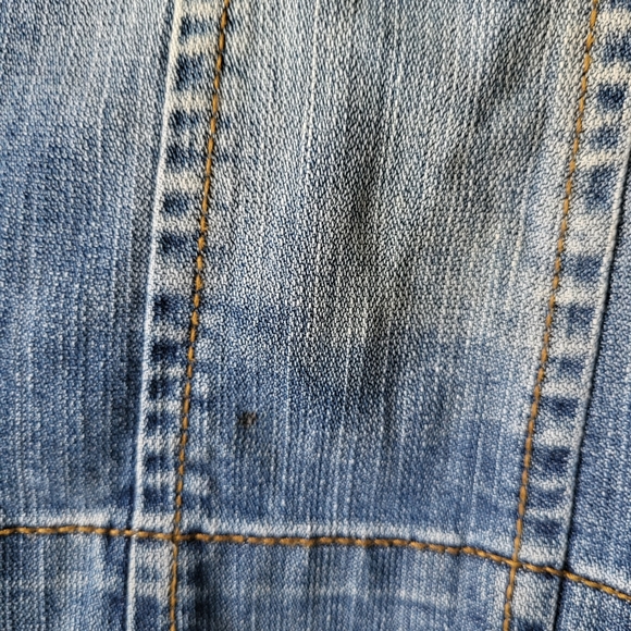 H&M medium wash knee length button front A-line front pocket denim skirt Sz 6 - Picture 3 of 7